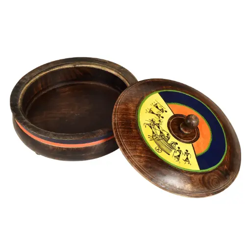 Rhea Casserole Handcrafted in Mango Wood 