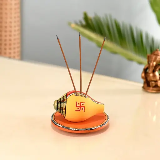 Swastika Divine Conch Incense Holder – Yellow | Sacred Serenity for Your Space
